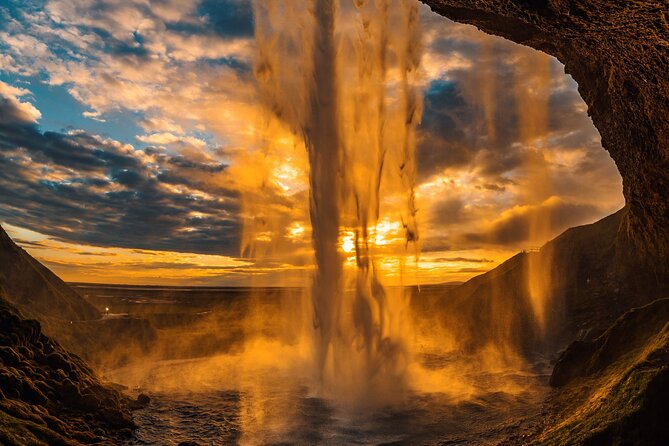 Iceland South Coast Tour with Pickup - Skogafoss: a powerful 15-minute stop