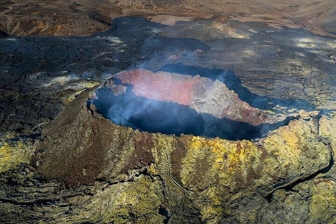 Iceland Volcanic Eruption Area Helicopter Tour from Reykjavík - Flying from Reykjavík toward the Reykjanes Peninsula