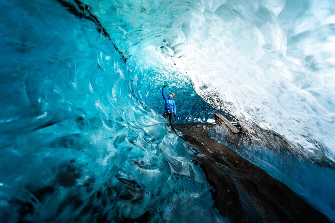Jökulsárlón: Blue Ice Cave and a Long Glacier Hike - Is $275 per person good value?
