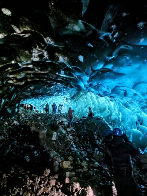 Jökulsárlón: Blue Ice Cave Tour and Glacier Walk - Who should book this glacier walk?