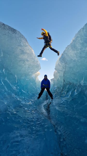 Jökulsárlón: Blue Ice Cave Tour and Glacier Walk - From Jökulsárlón to the glacier