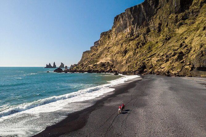 Katla Ice Cave & South Coast Waterfalls Tour From Reykjavík - Vík: your useful one-hour break