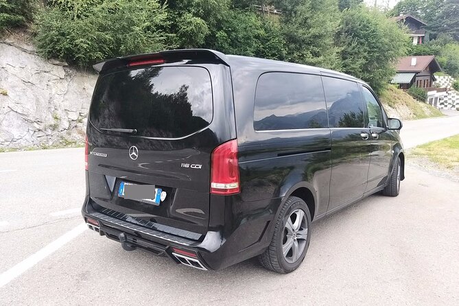 Keflavik Airport (KEF) to Reykjavik hotel or address - Arrival Private Transfer - What this transfer does not include
