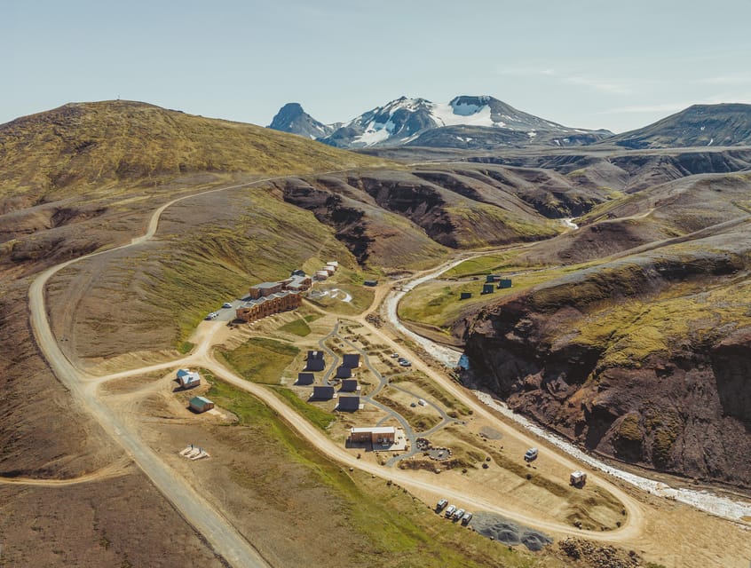 Kerlingarfjöll: Highland Baths Admission - Clean facilities and useful practical touches