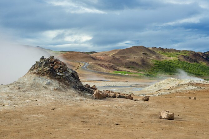 Lake Myvatn, Hot-Springs & Godafoss Waterfall Tour from Akureyri - Guides, buses, and the practical details