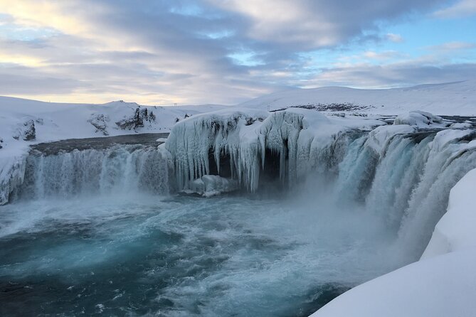 Lake Myvatn Private tour & Godafoss Waterfall for Cruise ship from Akureyri Port - Godafoss: a powerful first stop