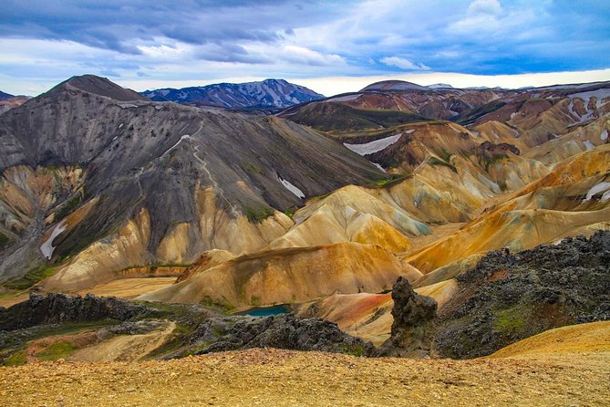 Landmannalaugar and Hekla Volcano / guided private tour - Who will enjoy this day most?