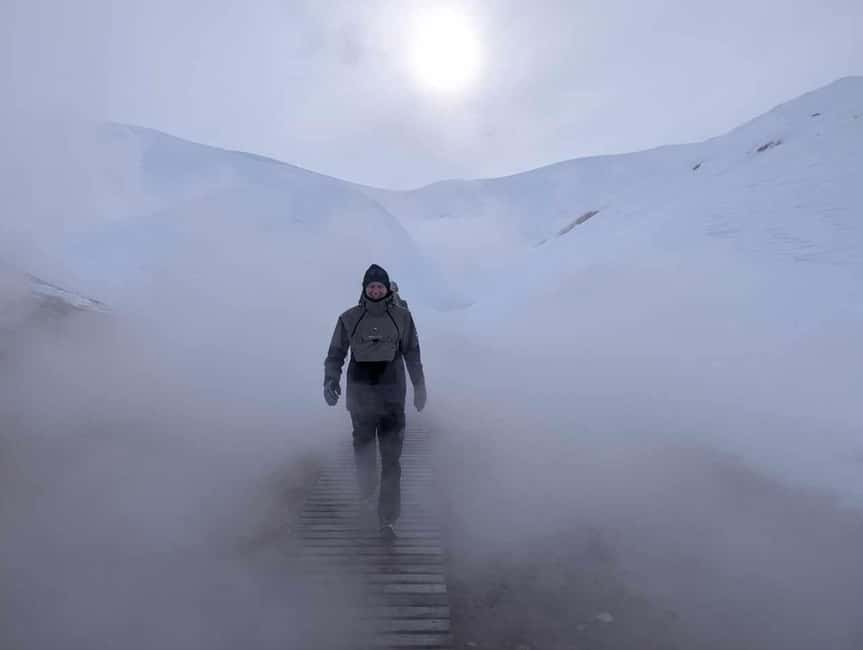 Landmannalaugar Jeep Tour - Meeting in Hella for an early highland start