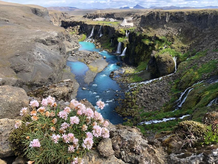 Landmannalaugar Jeep Tour - Crossing Fjallabak by Super Jeep