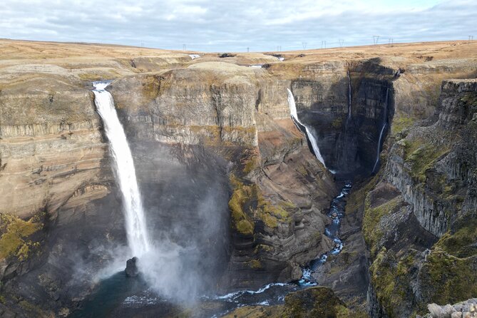 Landmarks from Above: Helicopter tour with 3 Landings - Thingvellir National Park from the air