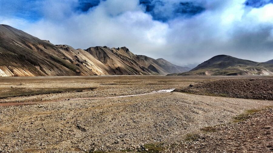 Laugavegur Photography Jeep Tour - Landmannalaugar’s color and black lava