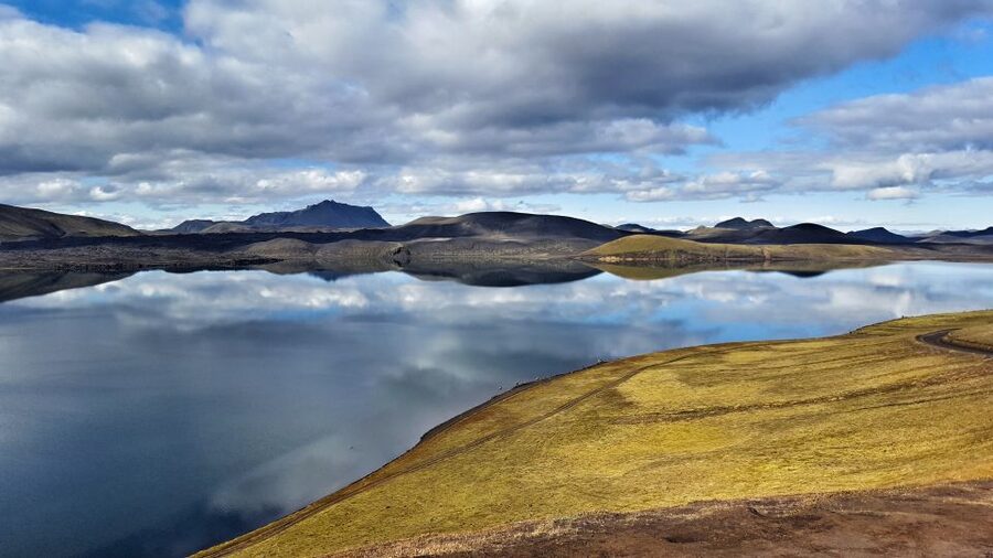Laugavegur Photography Jeep Tour - Starting under the shadow of Hekla