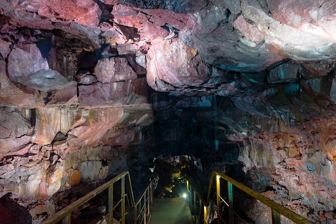 Lava Caving Experience - Why the guide can make or break the visit