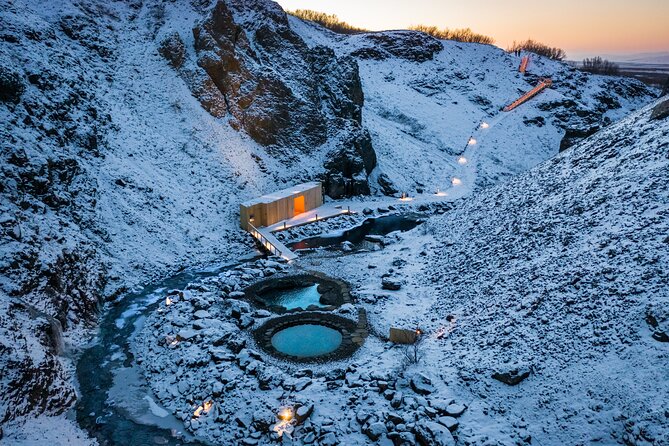Lava Waterfalls, Sagas & Unique Canyon Baths - Small Group Tour - The stairs are the one serious caution