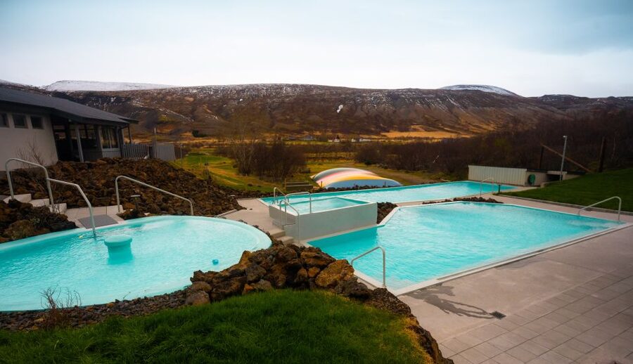Lindin: Geothermal Bath - The sauna and its 180-degree view