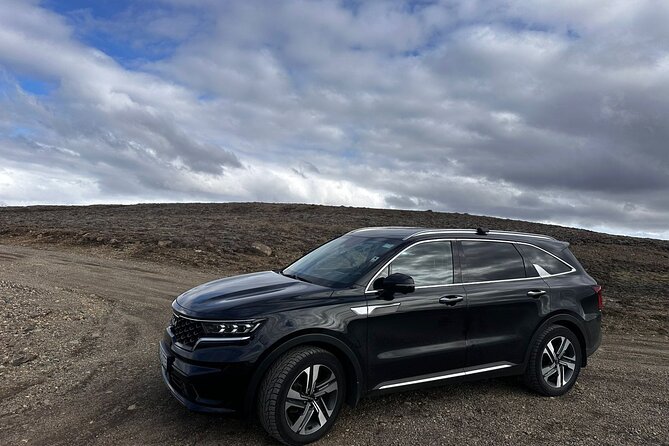 Luxury Private Transfer from Keflavik Airport to Reykjavik - Comfort, Timing, and Arrival Practicalities