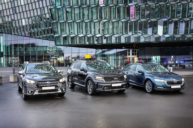 Luxury Private Transfer from Reykjavik to Keflavik Airport - What the $228.78 price really buys