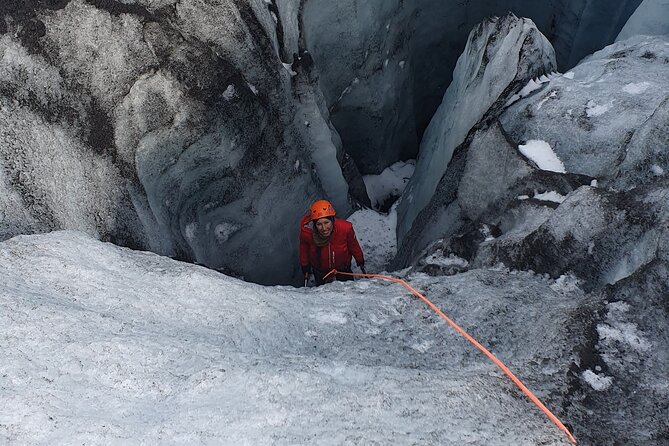 Micro group - Ice climbing at Sólheimajökull - Weather and the Need for a Flexible Day