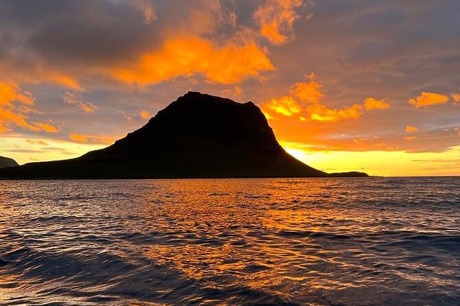 Midnight Sun Kayaking Adventure by Mt. Kirkjufell - Who will enjoy this most?