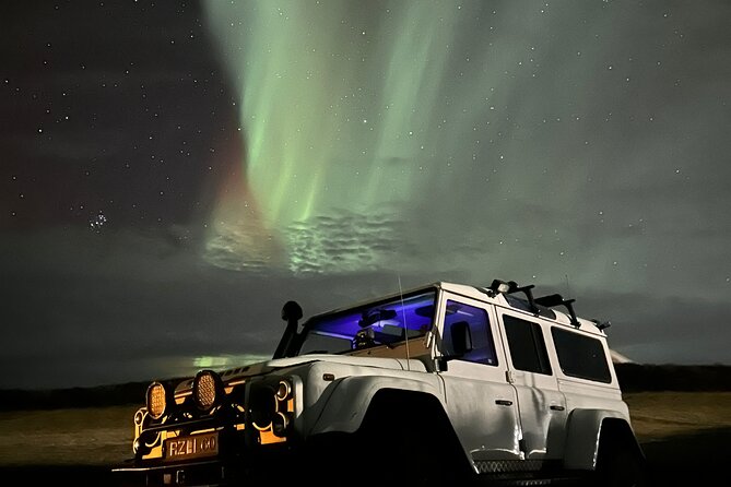 Northern Lights 4x4 Tour from Akureyri - What happens during the aurora search