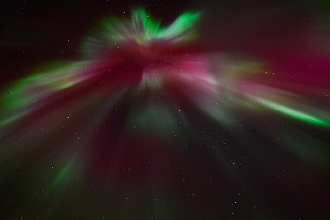 Northern Lights 4x4 Tour with Pastries and Cocoa from Reykjavik - The photo souvenir