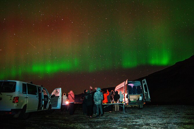 Northern Lights 4x4 Tour with Pastries and Cocoa from Reykjavik - Who will enjoy this Reykjavik aurora tour?