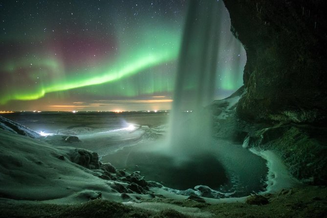 Northern Lights Bus Tour from Reykjavik with Hot Chocolate - The hot chocolate: small detail, useful comfort
