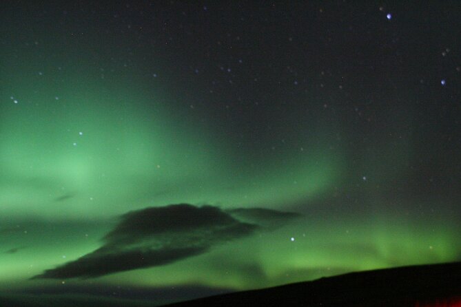 Northern Lights Cruise from Reykjavik - What the guide adds to a quiet night