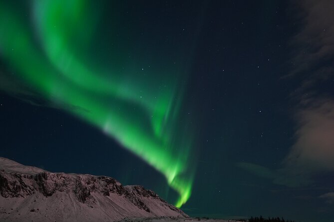 Northern Lights In luxury off-road SUV with Photos and Treats - Hot Chocolate, Cookies, and a Surprise Treat