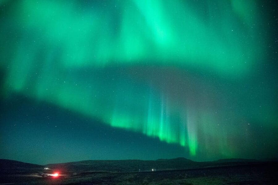 Northern Lights in Mini Bus, Photos, Hot Cocoa and Pastries - What the four-hour schedule means for you