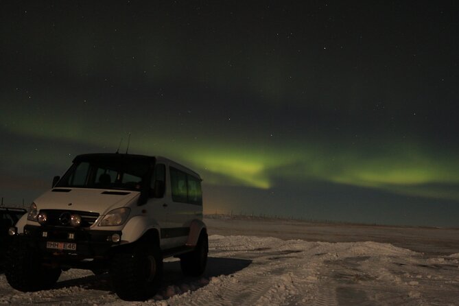 Northern Lights Super Jeep Guided Tour with Hot Drink & Snack - Key points to know before you book