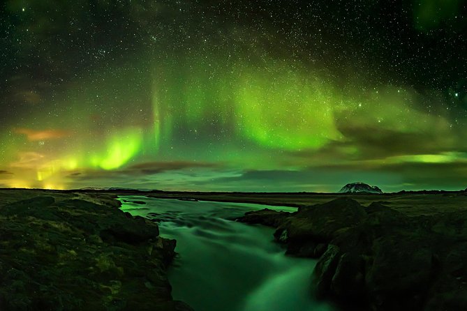 Northern Lights Tour from Reykjavik with Lifetime Guarantee - Who should choose this Reykjavik outing?