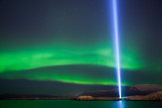 Northern Lights Yacht Cruise - Faxaflói Bay and the open view