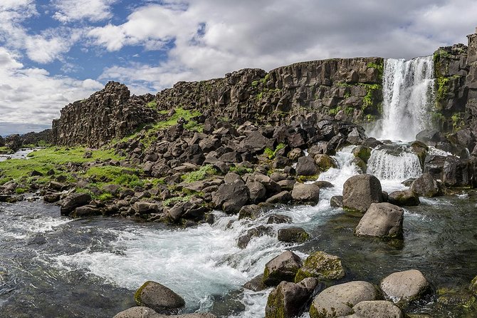 Premium Golden Circle Tour in Jeep - Gullfoss: the Golden Waterfall