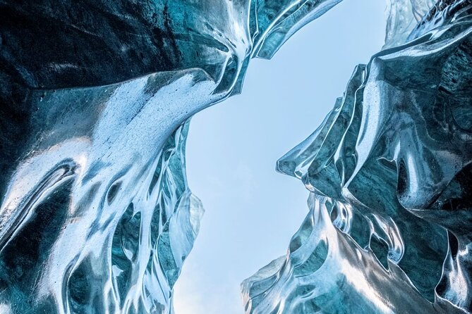 Premium Ice Cave Tour Vatnajokull Iceland - Meeting at Fjallsárlón Frost Restaurant