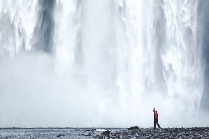Private 2-Day Glacier Lagoon, Ice Cave and Northern Lights - Vatnajökull ice cave and glacier hike