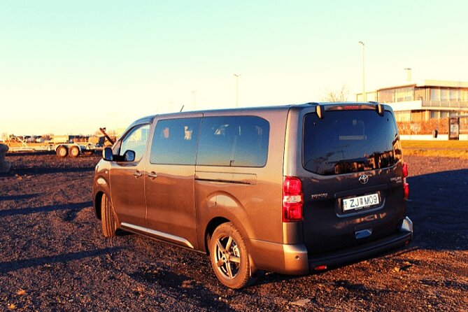 Private Airport Transfer (one way) - Key points to know before booking
