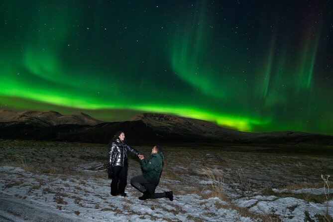 Private Aurora Hunt with Photos in Super Defender - The value of $1,400 for up to five people
