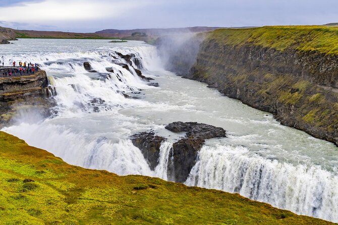 Private Bespoke Golden Circle Tour - The guide and vehicle make the difference