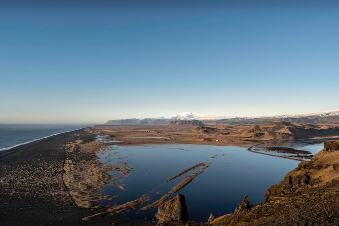 Private Glacier Hike and South Coast Sightseeing - Seljalandsfoss: Iceland’s waterfall with a rear entrance