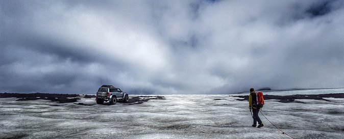 Private Glacier Hike on Sólheimajökull - Why the geology matters