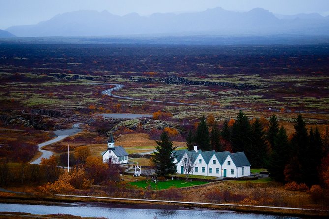 Private Golden Circle, Sky Lagoon and Friðheimar Greenhouse Lunch - Geysir shows Iceland’s heat beneath the ground