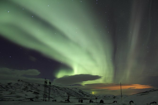 Private Guided Superjeep Northern Lights Hunt - How the SuperJeep changes the outing