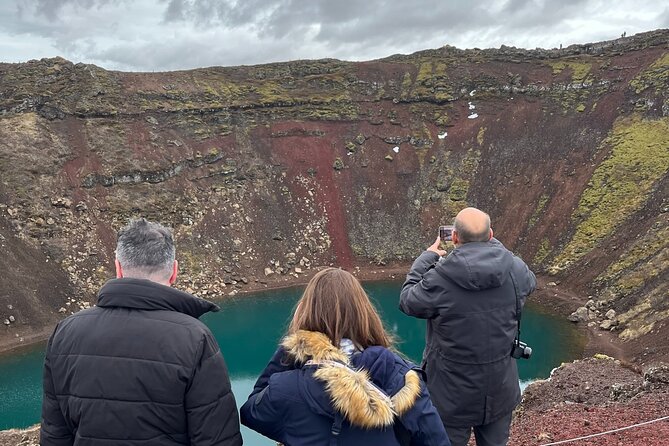 Private Guided Tour Golden Circle & Friðheimar Greenhouse Iceland - Gullfoss: a short walk to a very large waterfall