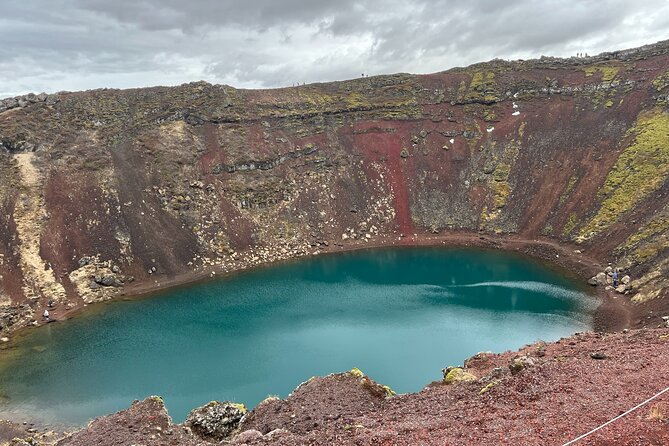 Private Guided Tour Golden Circle & Friðheimar Greenhouse Iceland - Kerið Crater: a final look at volcanic Iceland