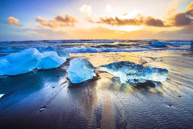 Private Jeep Tour - Glacier Lagoon and Diamond Beach - Jokulsarlon: the reason for the long drive