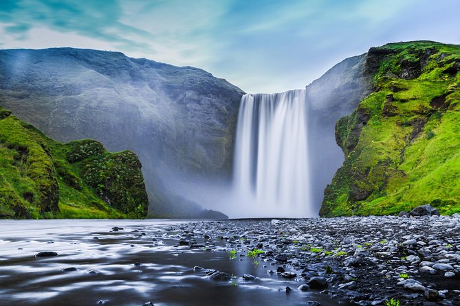 Private Jeep Tour - Premium South Coast and Sólheimajökull Glacier - Skógafoss gives you the first big reward