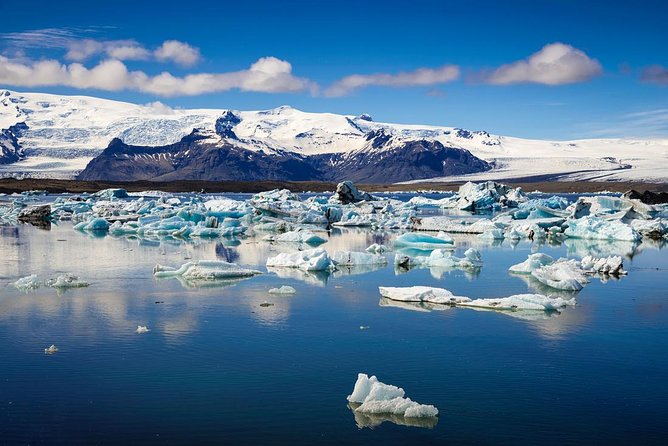 Private Jökulsárlón - Glacier Lagoon - Jökulsárlón is the day’s main event