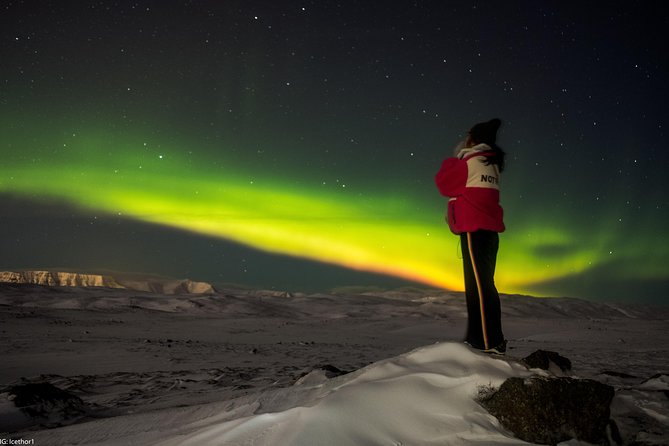 Private Northern lights with photographs - Photography that gives the night a lasting record