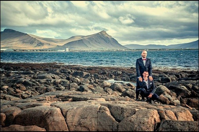 Private Photo Session with a Local Photographer in Reykjavík - How the $290.89 Group Price Works